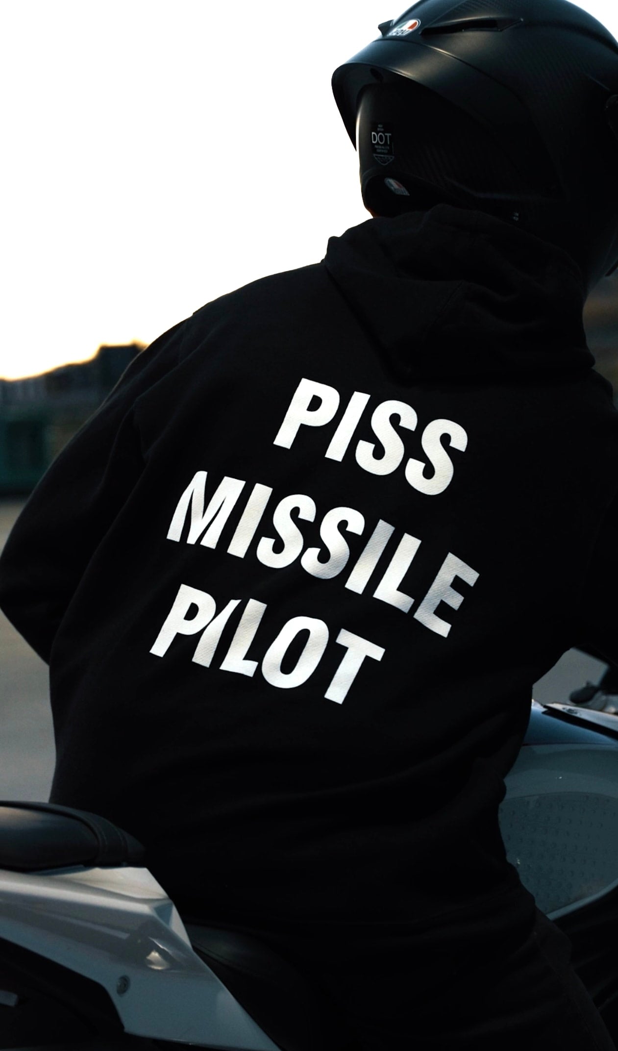 PILOTE DE MISSILE
