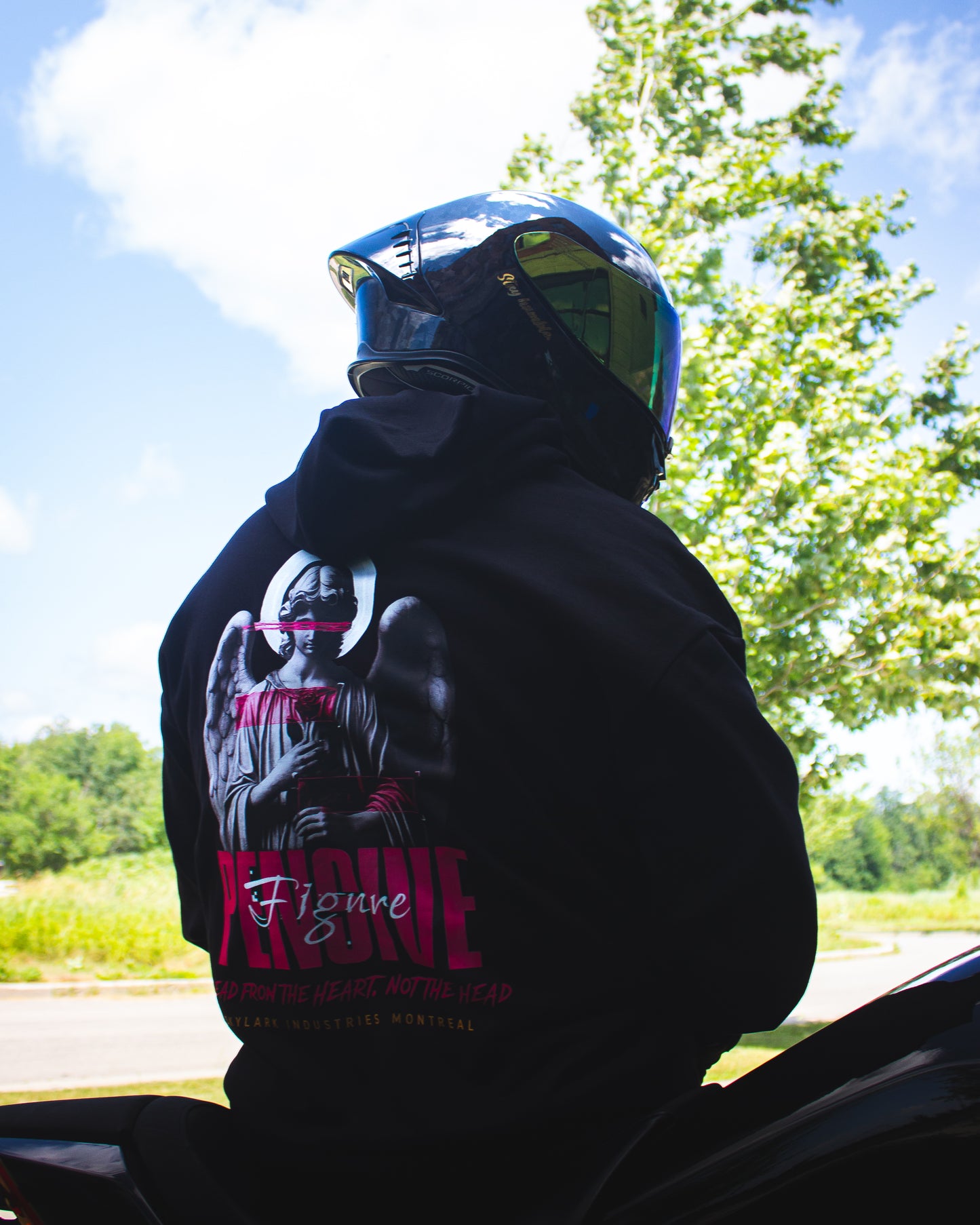 (Pre-Order) “PENSIVE Figure” Hoodie
