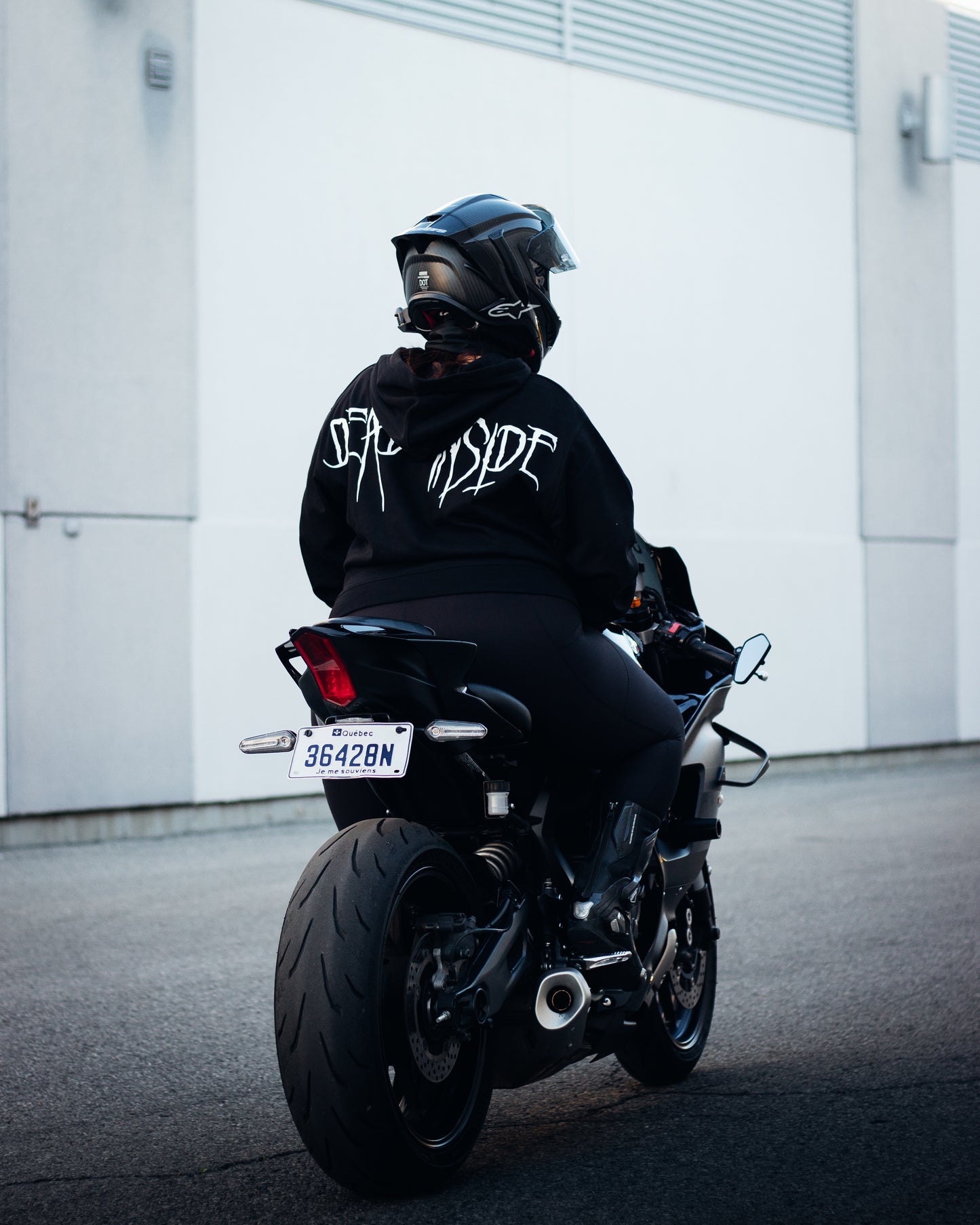 Mort à l’intérieur